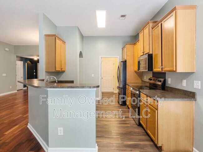 Building Photo - 219 Sweet Alyssum Dr