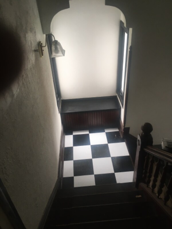 Building Photo - 236 W Broadway St