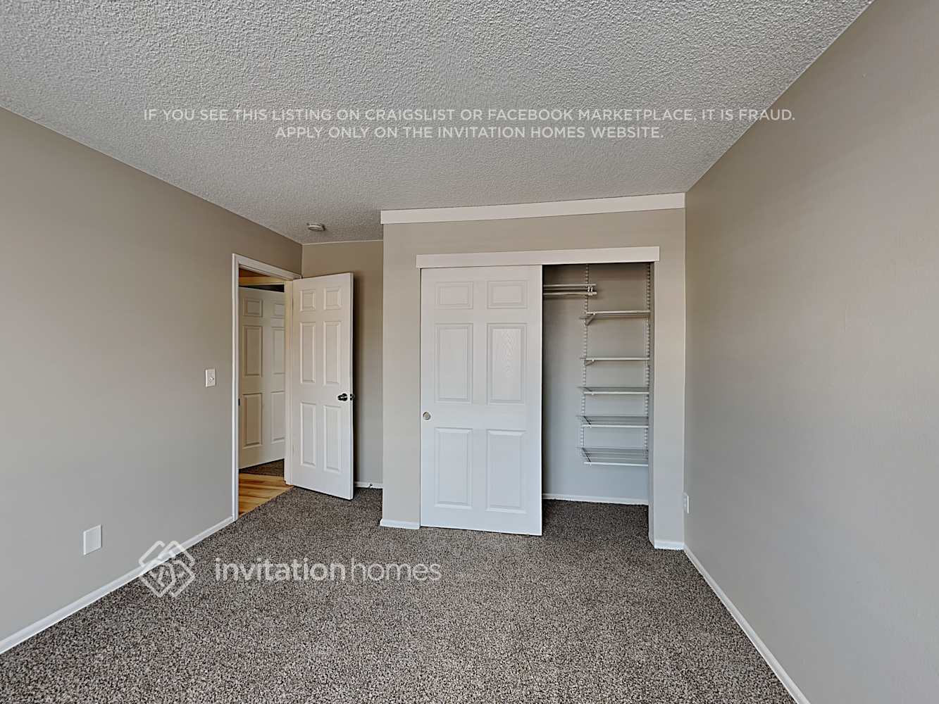 Building Photo - 4255 S Naples Way