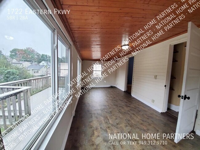 Building Photo - Rent to Own 5 bedroom with $15,000 Down - ...
