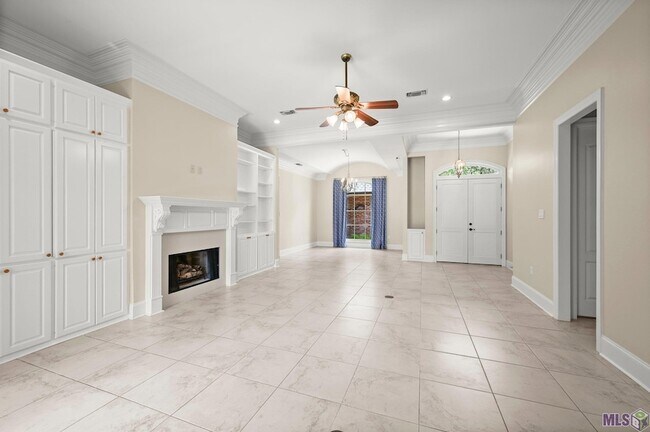 Building Photo - 19537 S Harrells Ferry Rd