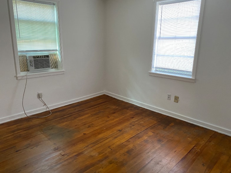 Building Photo - 2835 Cane Slash Rd