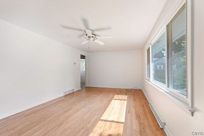 Building Photo - 110 Wolcott Terrace
