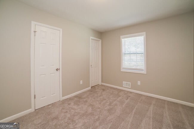 Building Photo - 8339 Reinosa Way