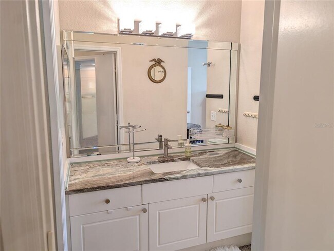 Building Photo - 5140 Northridge Rd