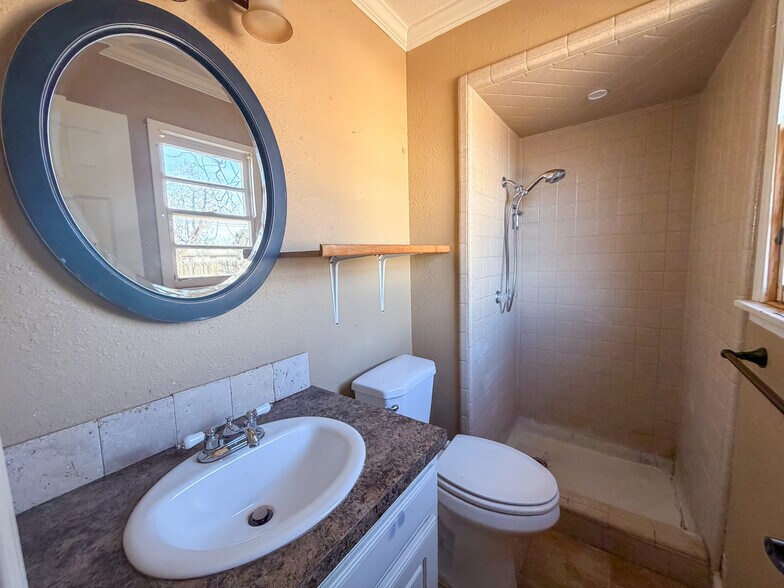 Building Photo - 5204 40th St