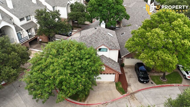 Building Photo - What's special