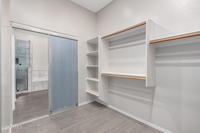 Building Photo - 3433 E Bluebird Pl