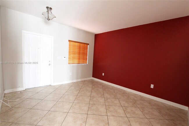 Building Photo - 14758 SW 9th Ln