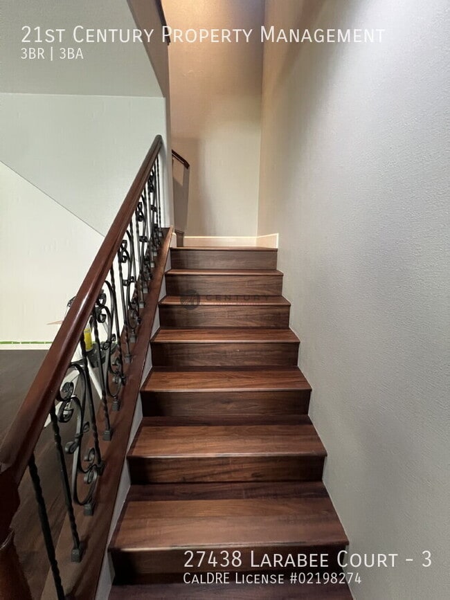 Building Photo - 27438 Larabee Ct
