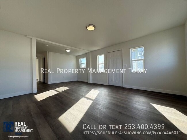 Building Photo - 206 128th St S