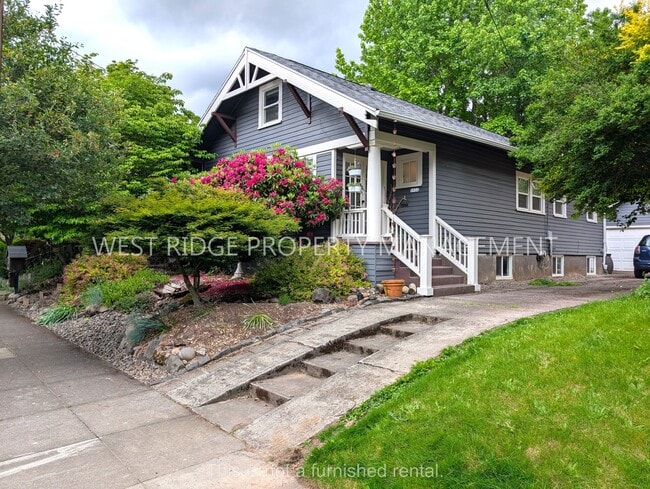 Primary Photo - 3934 SE 33rd Pl