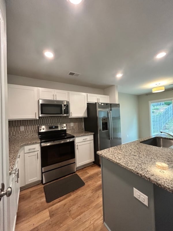 Building Photo - 2743 Prince Charles Ct