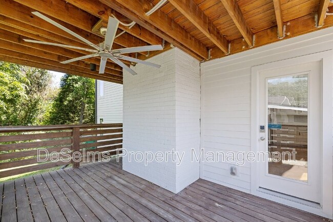 Building Photo - 227 53rd Ave N