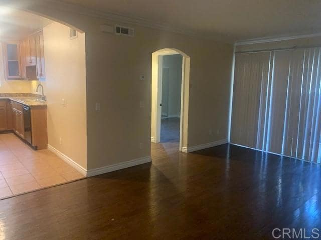 Building Photo - 195 Avenida Descanso