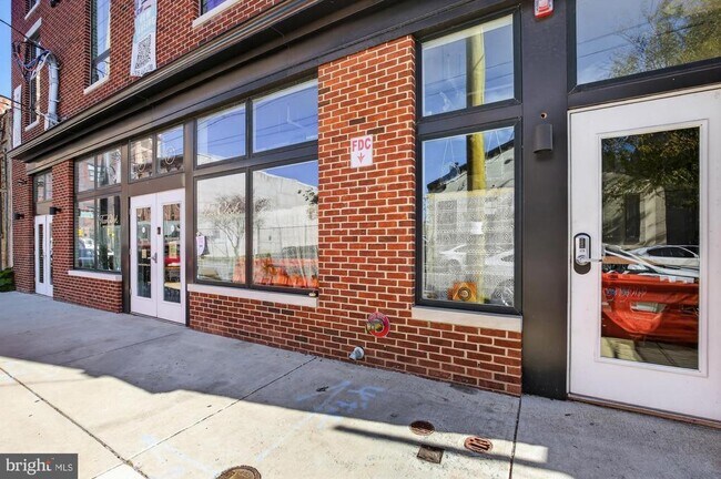 Building Photo - 1935 N 2nd St