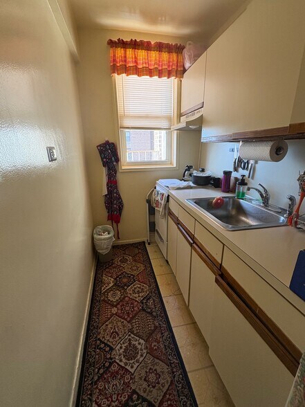 Building Photo - 2939 Avenue Y