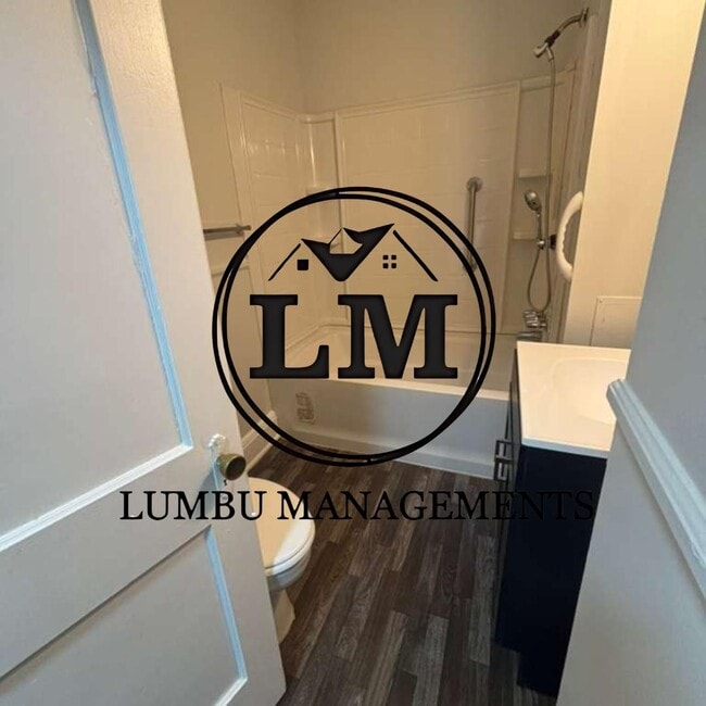 Building Photo - 1473 Myrtle Ave