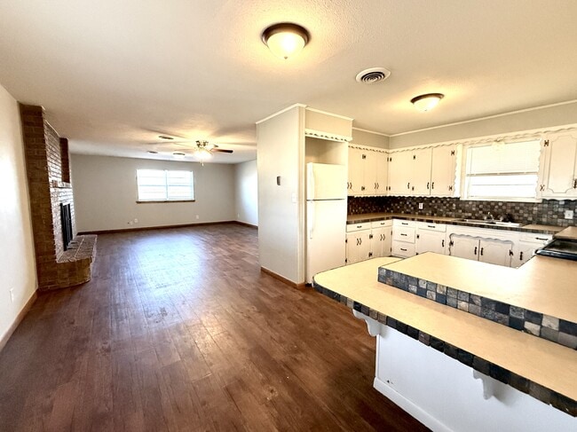 Building Photo - 3289 Cardinal Rd