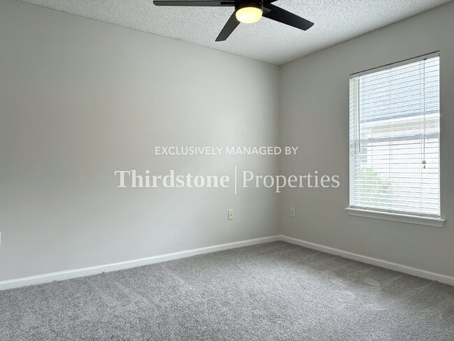 Building Photo - 1051 Moosehead Dr