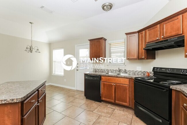 Building Photo - 3 Bedroom Pet-Friendly Home in Fort Worth, TX with Main Street Renewal