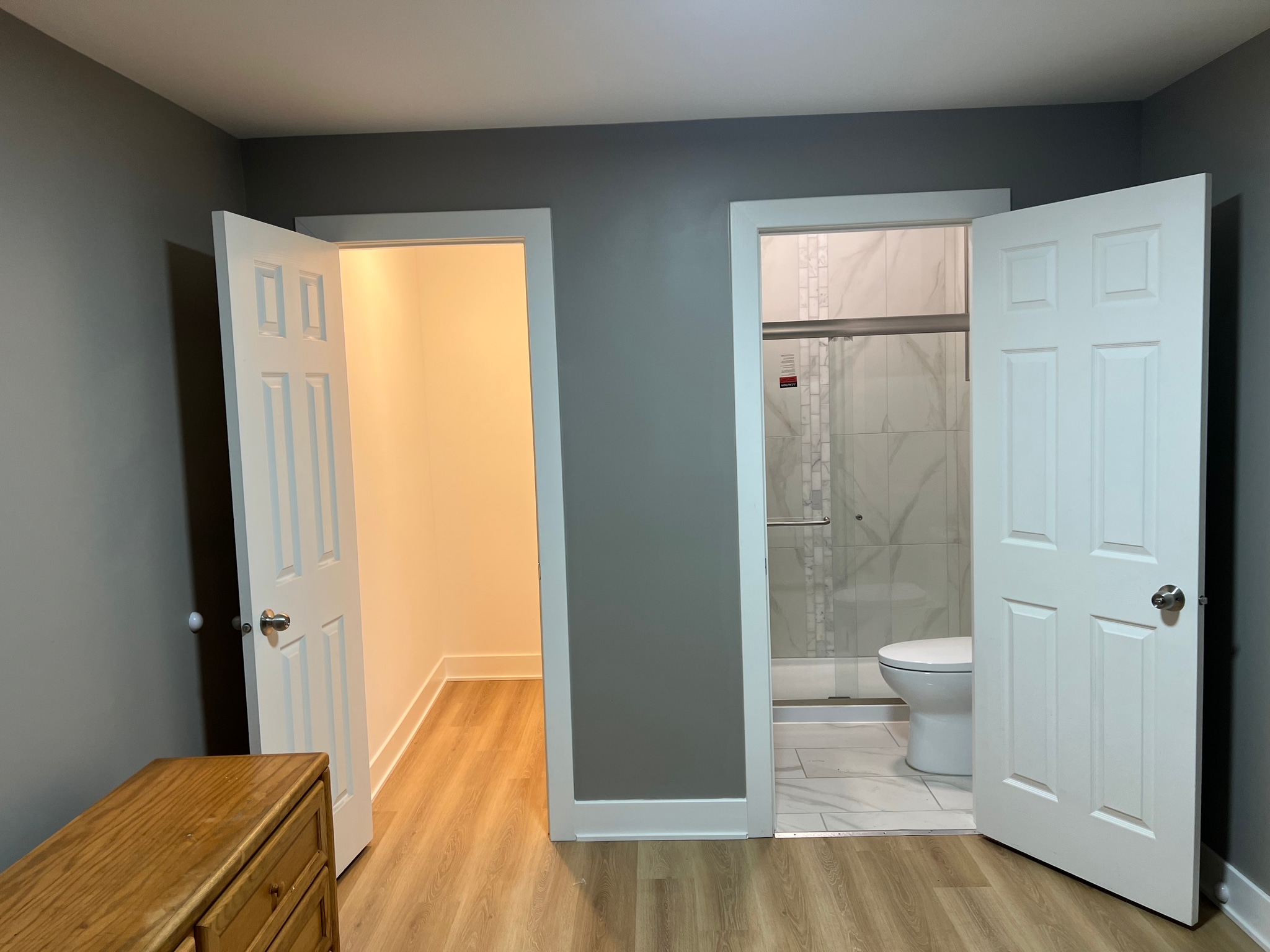 Closet/Bathroom - 3001 W 41st St