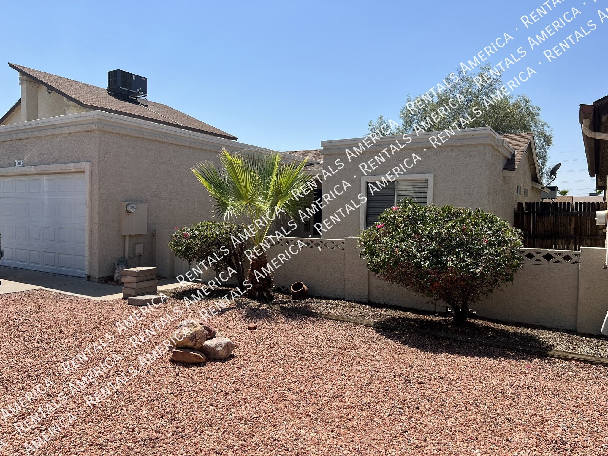 Building Photo - 10010 N 66th Ave