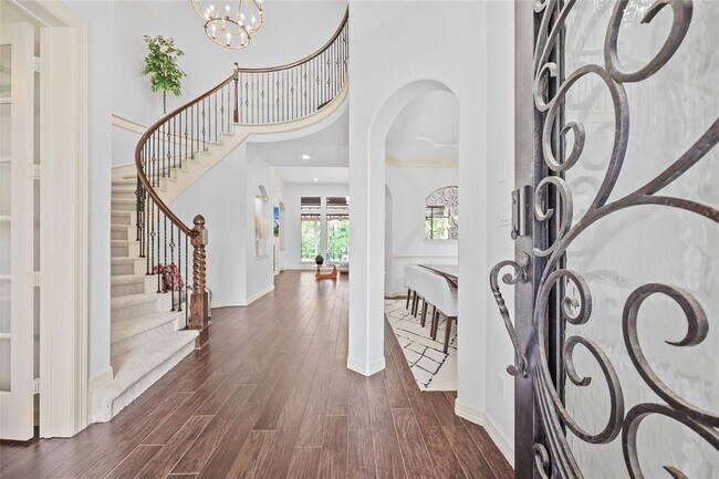 Building Photo - 5475 Harvest Oak Landing Dr