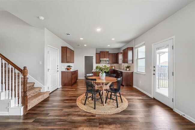 Building Photo - 9816 Eloquence Dr