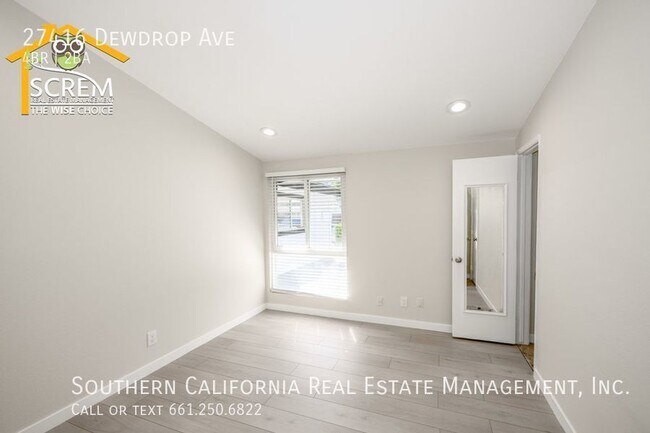 Building Photo - Single Story Four Bedroom Pool Home in Can...