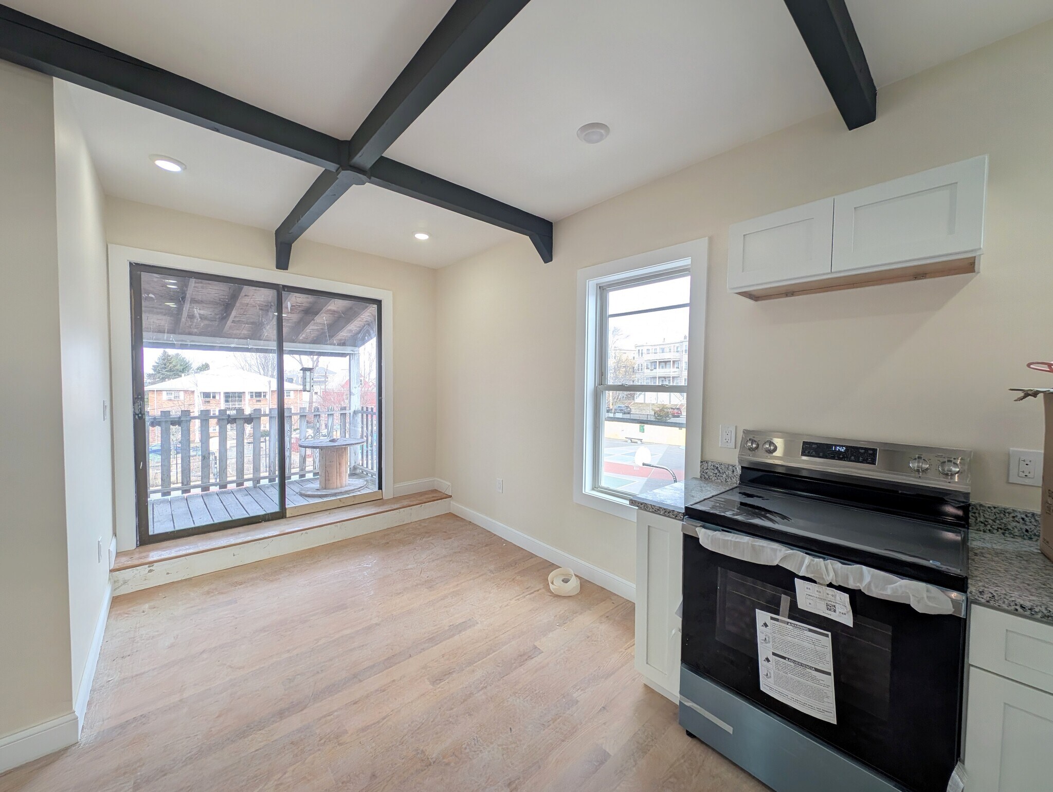 Building Photo - 7 Lowell Cir