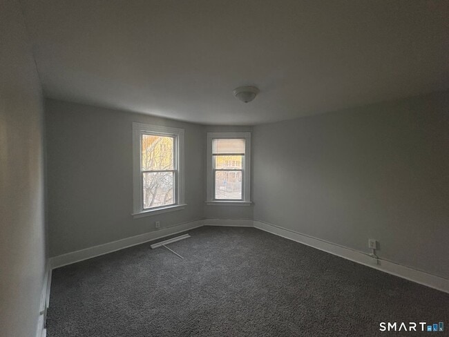 Building Photo - 56 Dorman St