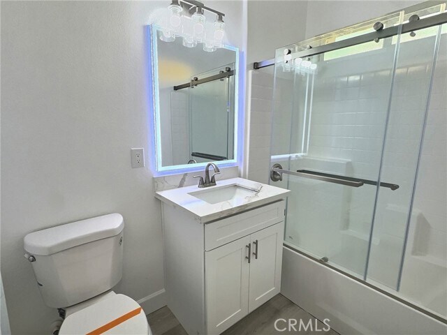 Building Photo - 15909 Merrill Ave