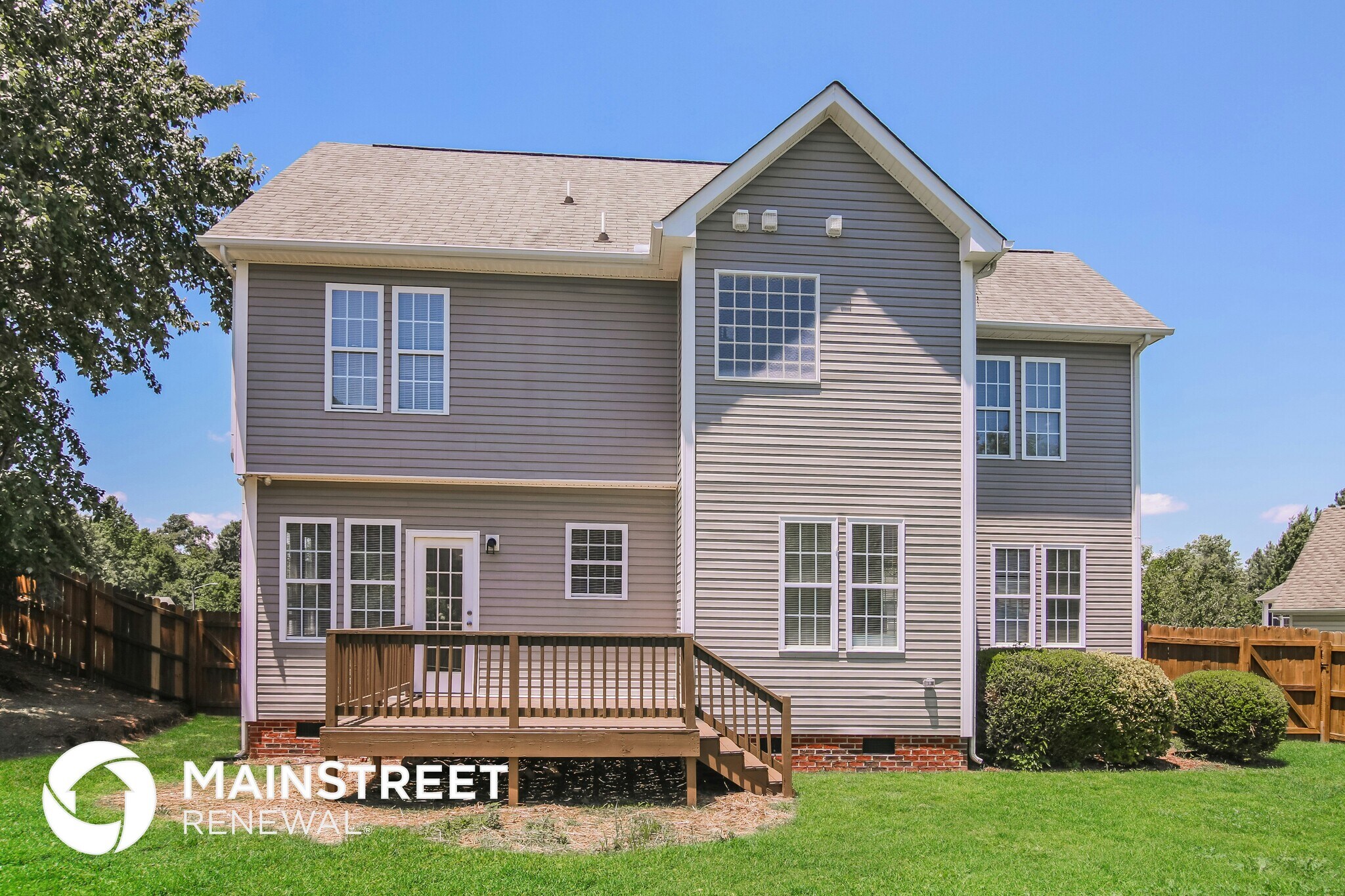 Building Photo - 7100 Bristoe Station Ln