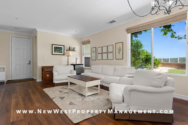 Building Photo - Renovated Carmel Valley 4 Bedroom at Costa...