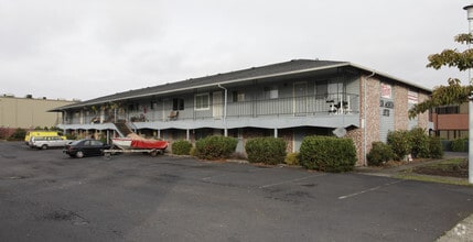 Building Photo - Oak Terrace Apartments