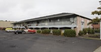 Building Photo - Oak Terrace Apartments