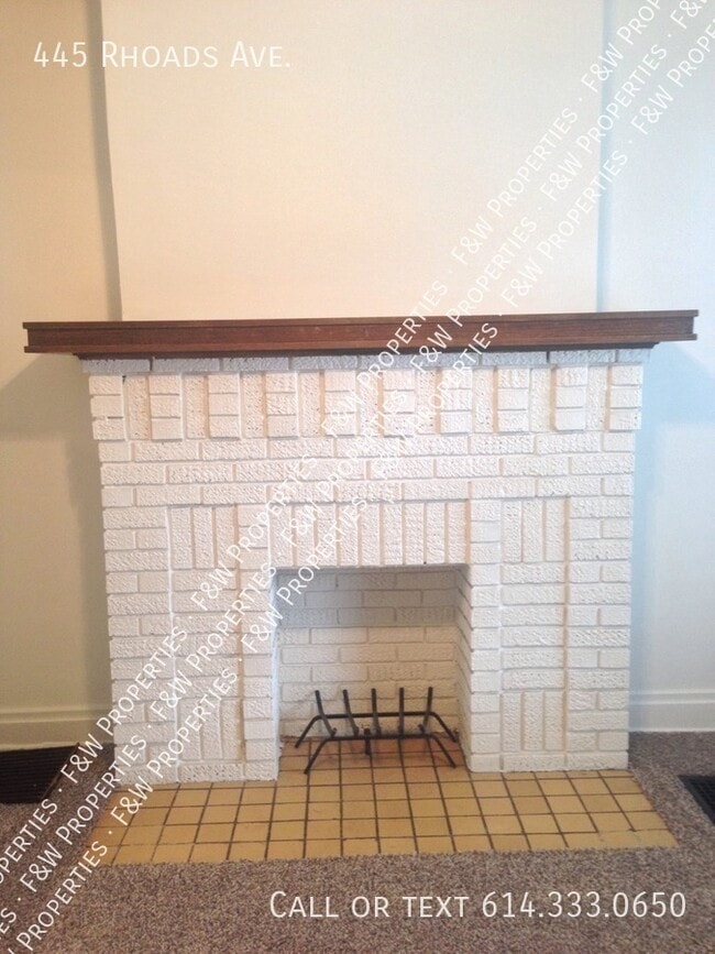 Building Photo - 445 Rhoads Ave