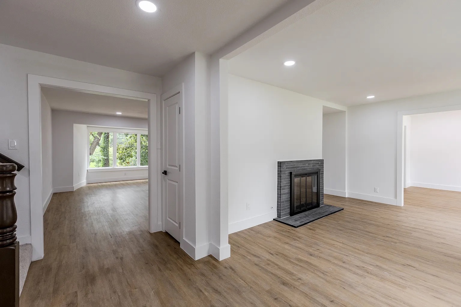 Building Photo - Room in House on Reedcroft Dr