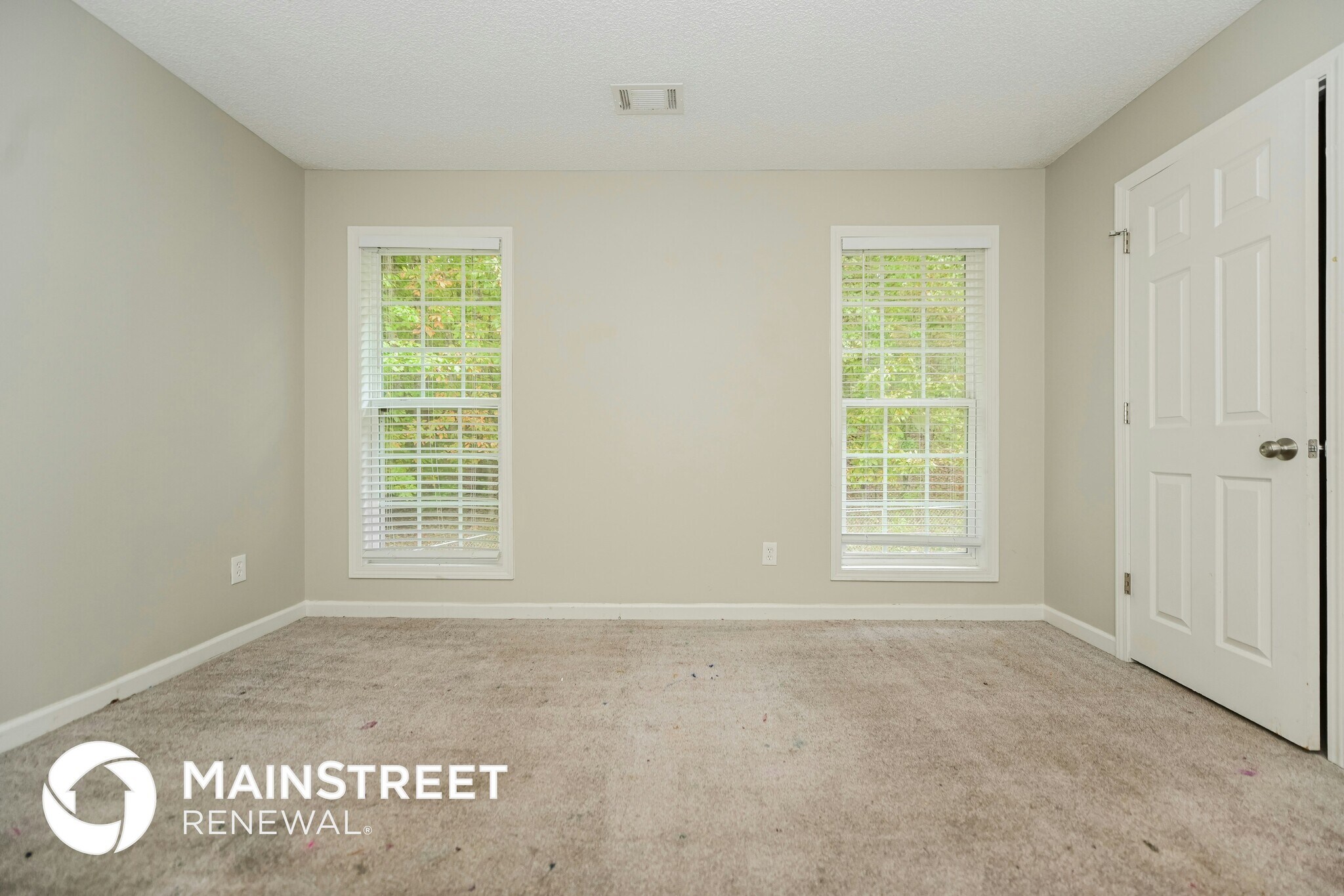 Building Photo - 1785 Emerald Dr