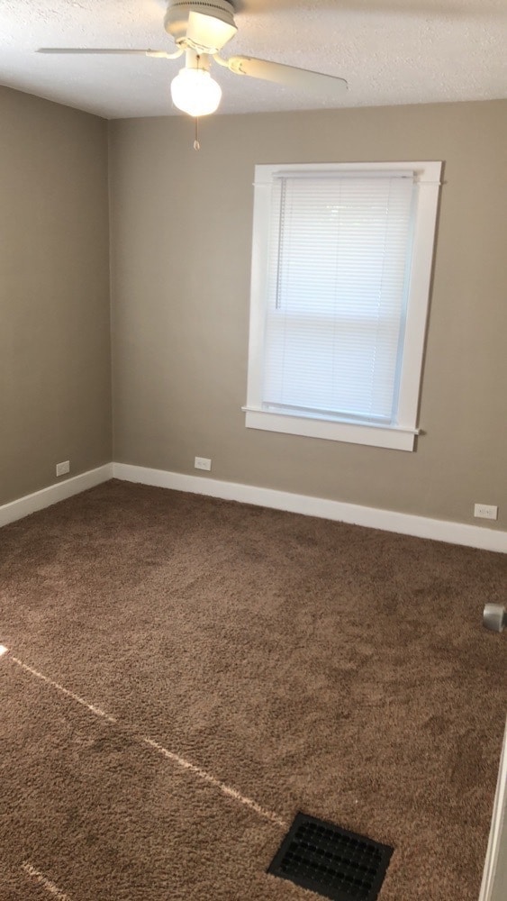 Building Photo - 211 Hadley Ave