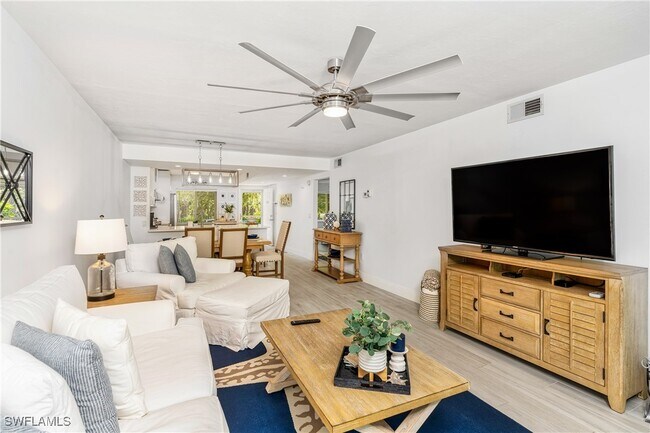 Building Photo - 3001 Sandpiper Bay Cir