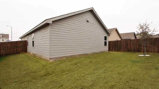 Building Photo - 11314 Babcock Bnd