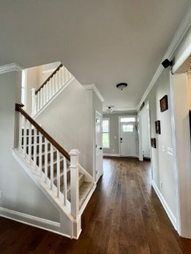 Building Photo - 187 Peytons Ridge Dr