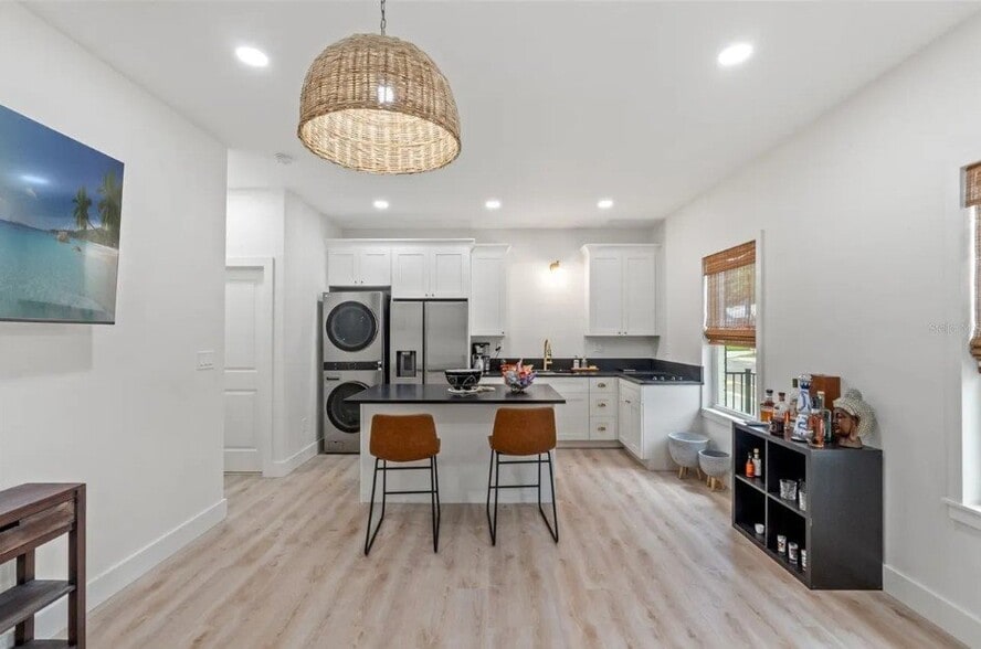 Building Photo - 4501 N Highland Ave