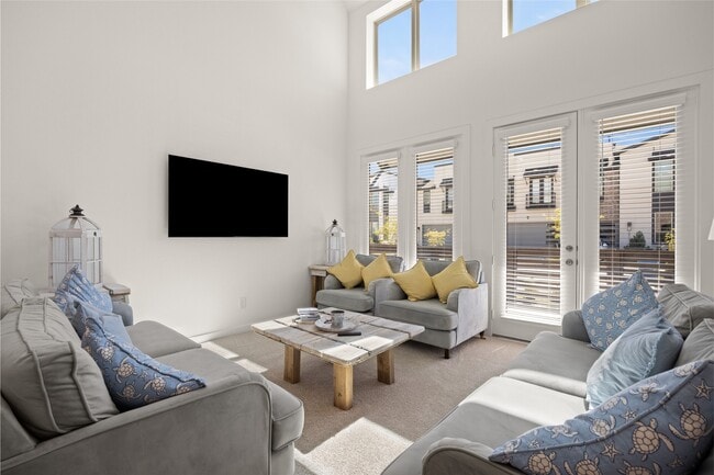 Building Photo - 19730 Curved Steel Dr