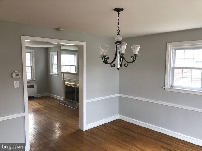 Building Photo - 34 Braeburn Rd