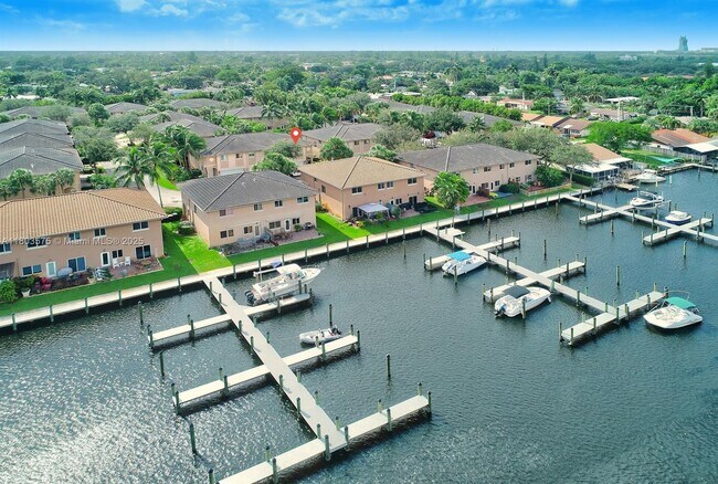 Building Photo - 2727 Treasure Cove Cir