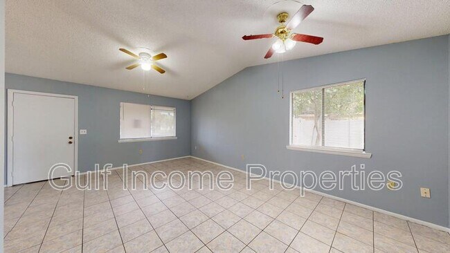 Building Photo - 709 45th St E