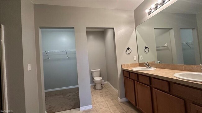 Building Photo - 10353 Canal Brook Ln